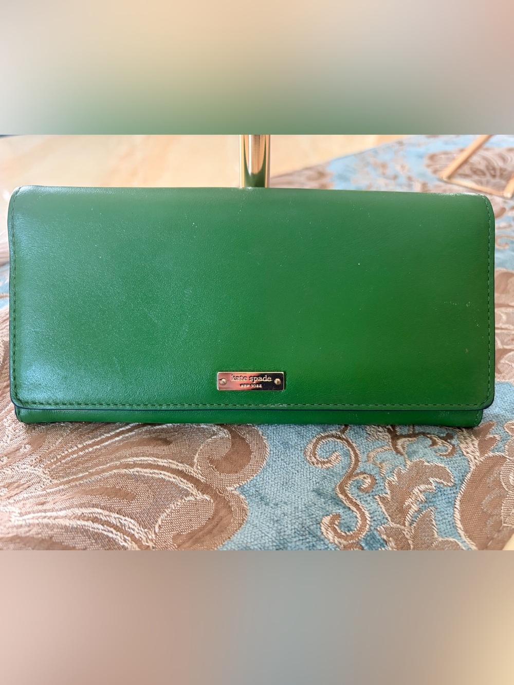 kate spade Green Leather Wristlet Clutch with Silver Plaque very high-end